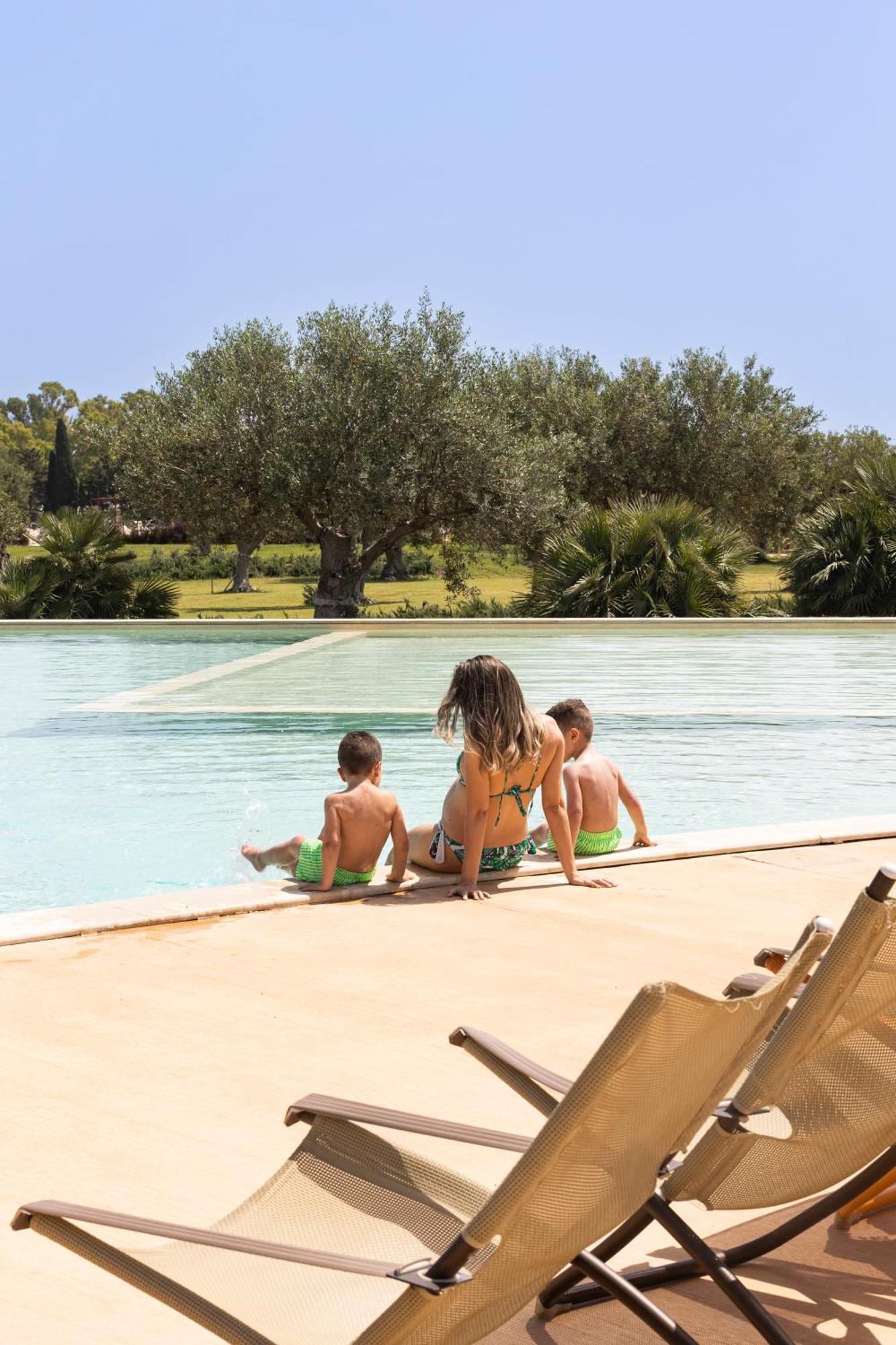 Agua Green Resort Reitani Dış mekan fotoğraf